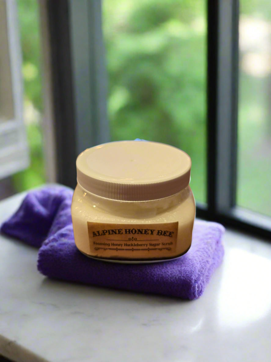 Alpine Peaks Foaming Honey Sugar Scrub