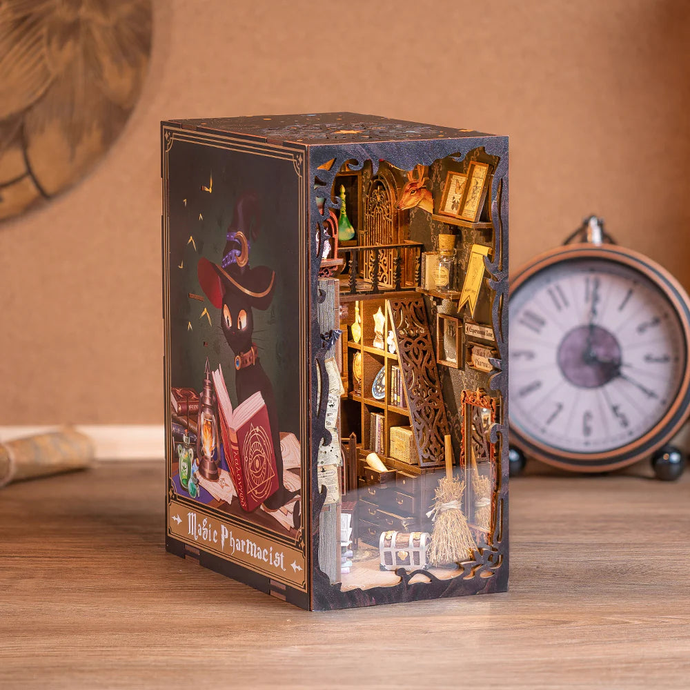 Magic Pharmacist with Dust Cover - DIY Book Nook Kit