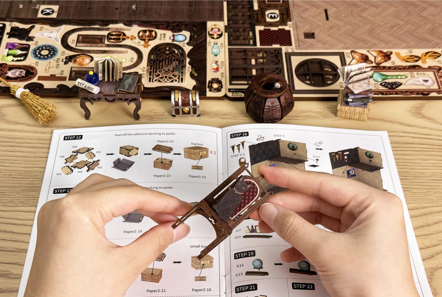 Magic Pharmacist with Dust Cover - DIY Book Nook Kit