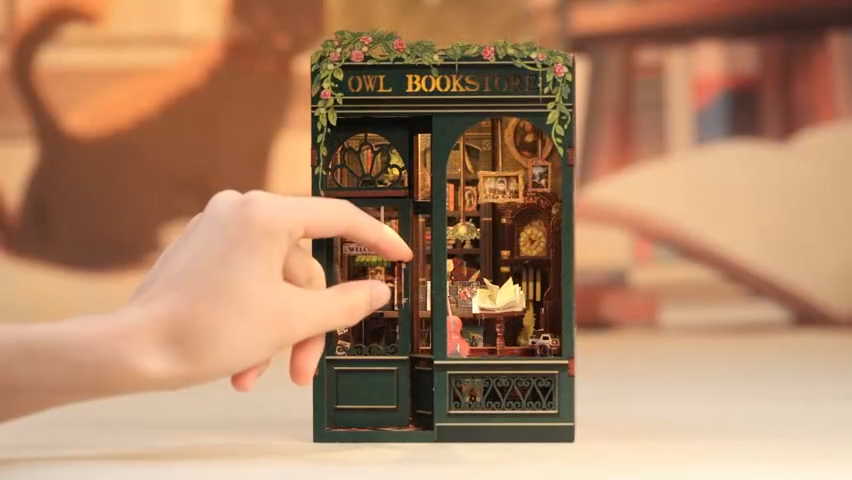 The Owl Bookstore - DIY Book Nook Kit