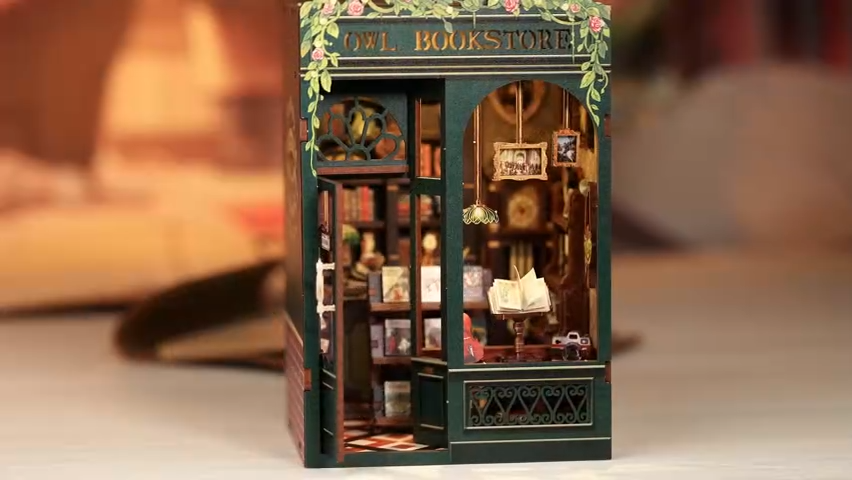 The Owl Bookstore - DIY Book Nook Kit