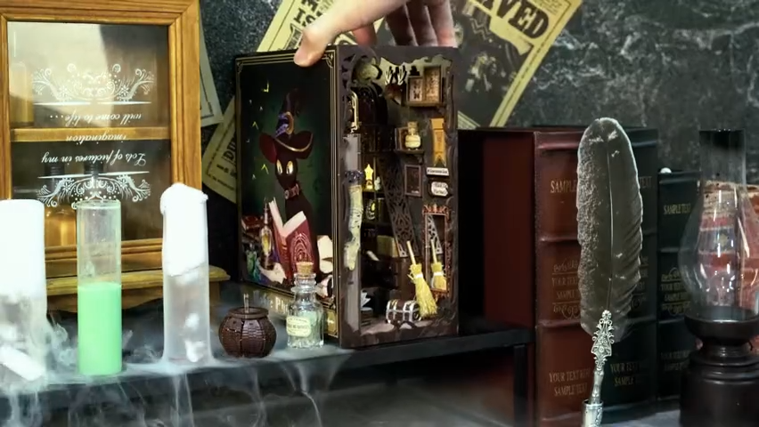 Magic Pharmacist with Dust Cover - DIY Book Nook Kit