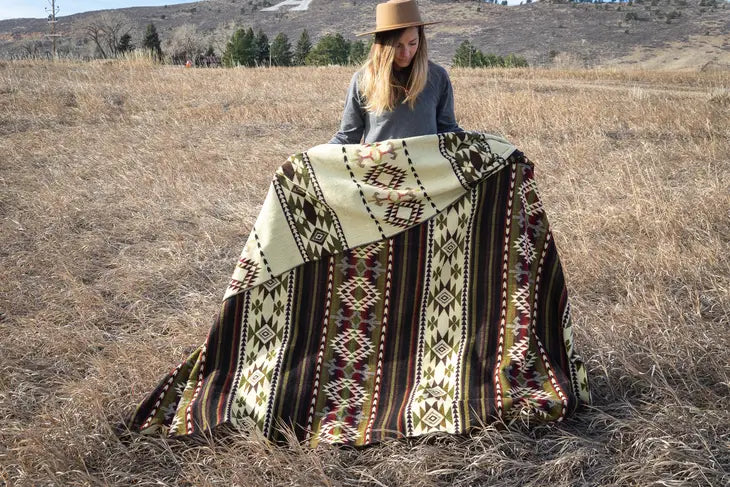 Alpaca Wool Blanket - Cactus Green (Queen size)